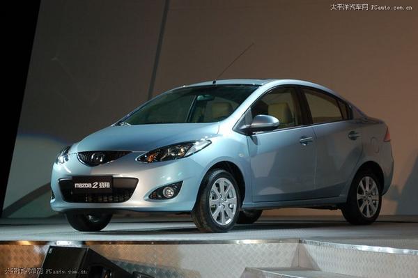 �����۸���̼� Mazda2����ֱ��8ǧ����