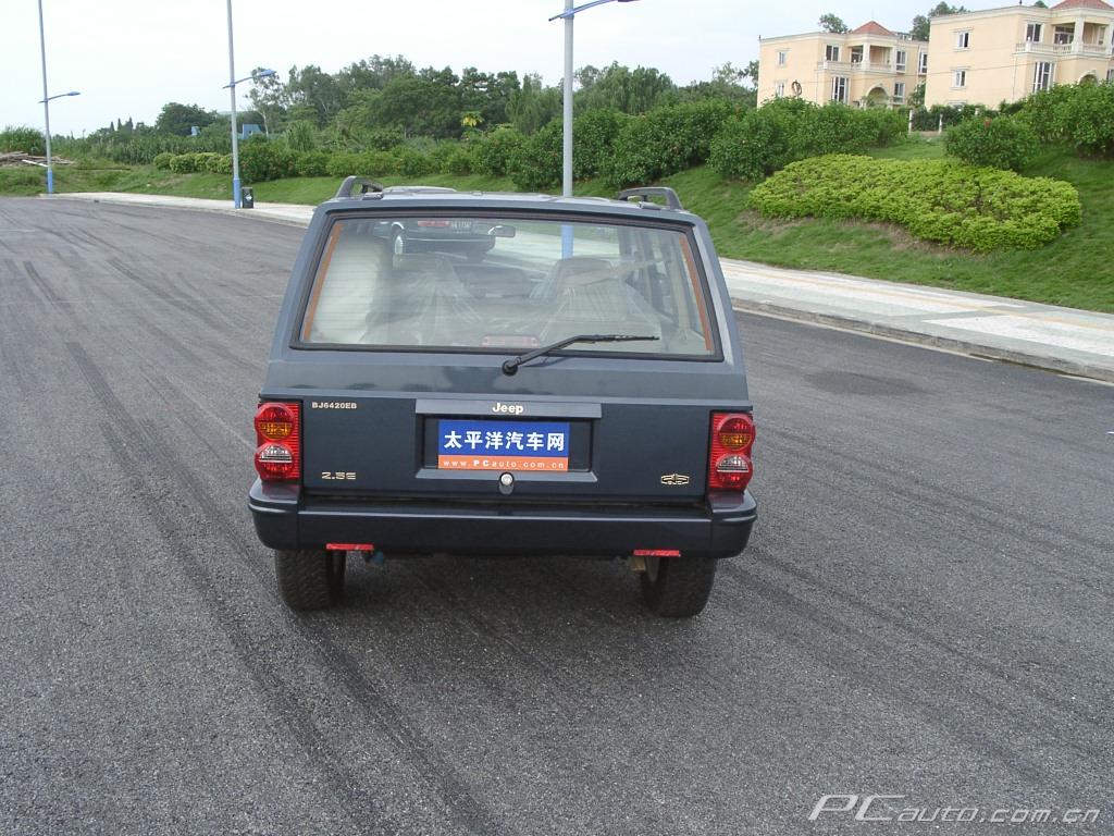 Jeep吉普2500车身外观高清图片 共94张,第39张 北京奔驰汽车图片壁高清图片