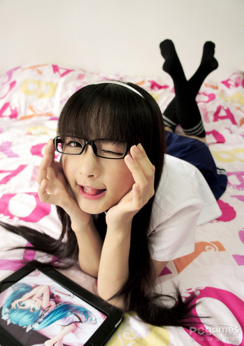 萌系清纯素颜美女黄雅知可爱图片图片