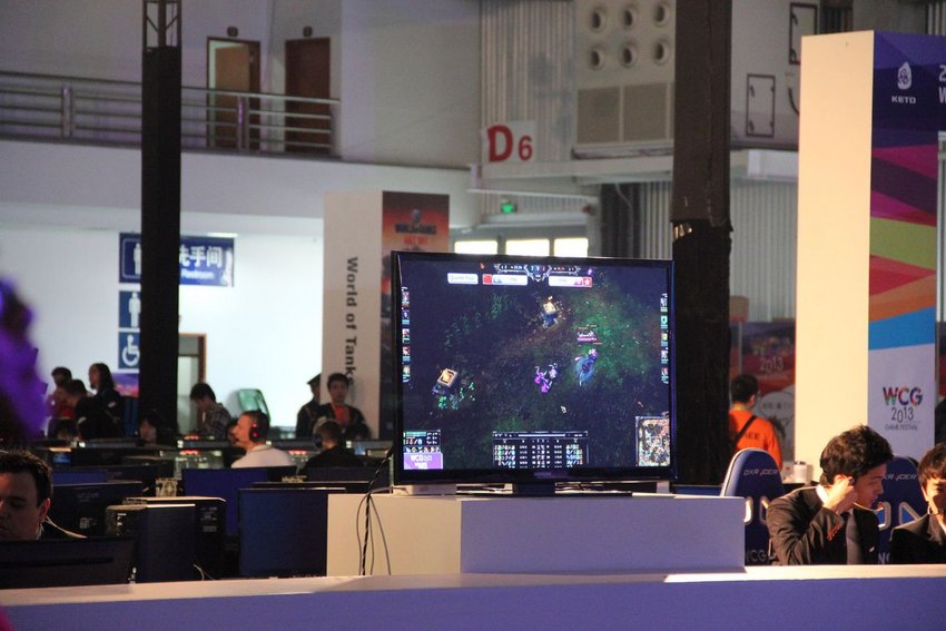 WCG2013英雄图集八强赛OMG与EP.HK联盟图8自行车v英雄图片