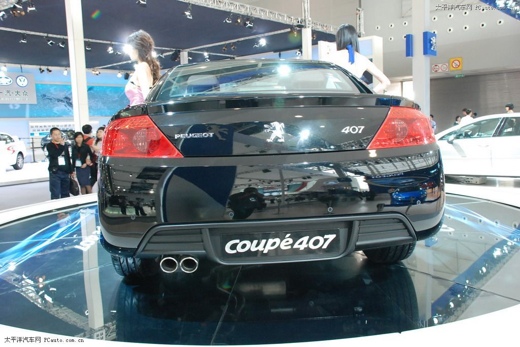 標(biāo)致407車展高清大圖