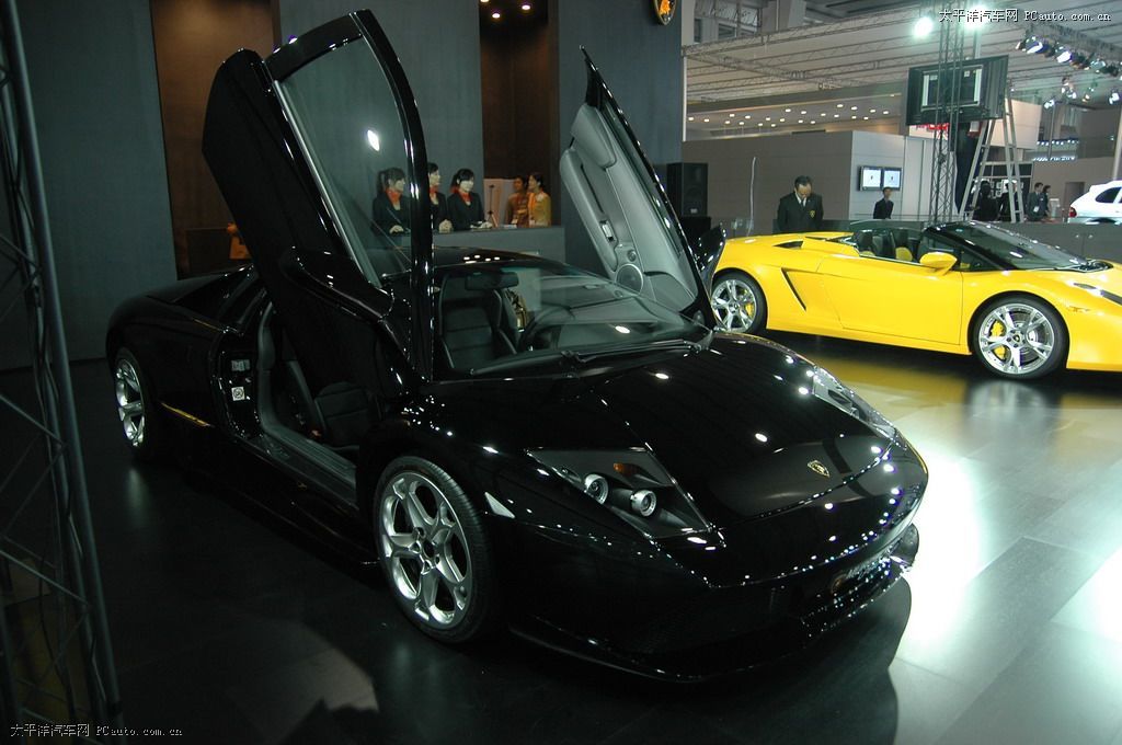 蝙蝠Murcielago車展高清大圖